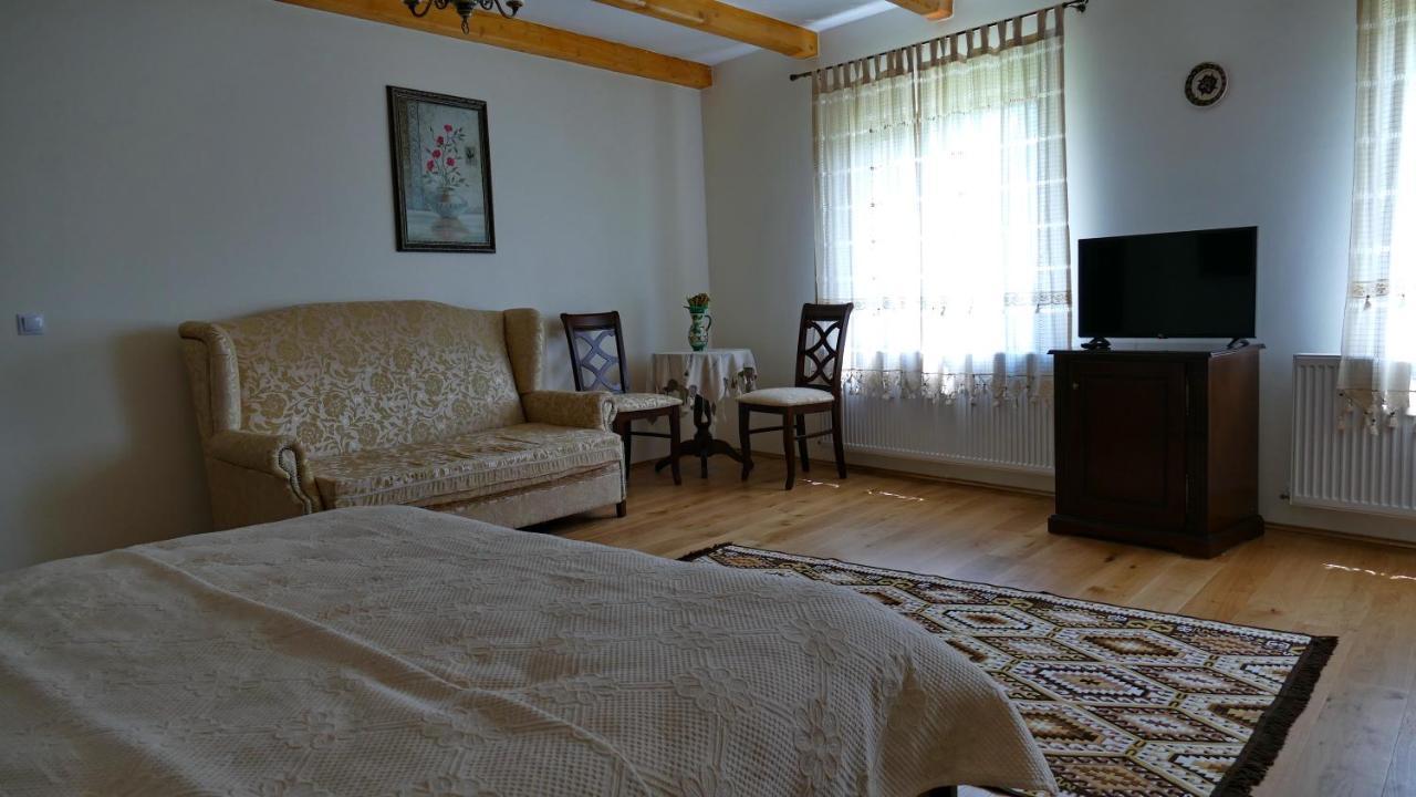 Bîrsana Pensiunea Valea Muntelui מראה חיצוני תמונה